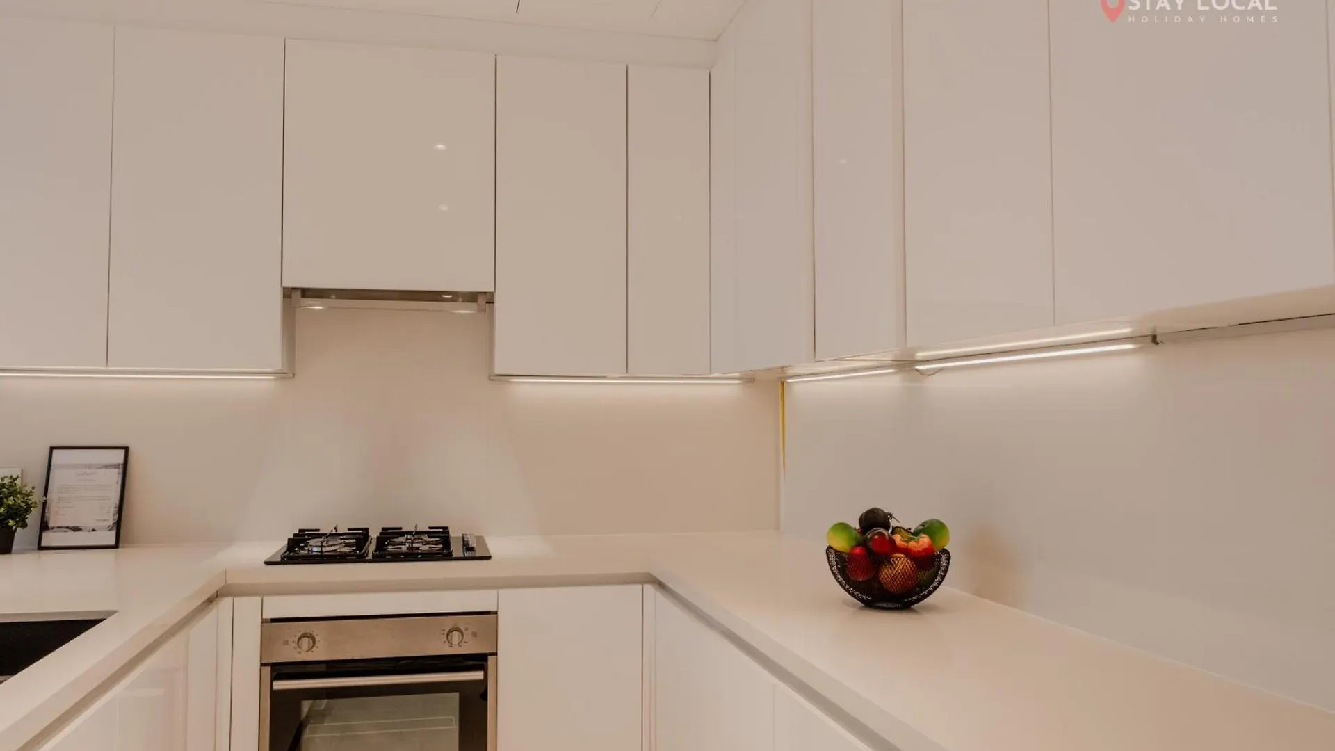 Downtown Dreams I Modern 2Br Getaway I Iconic Full Burj Khalifa Views I Near Dubai Mall United Arab Emirates