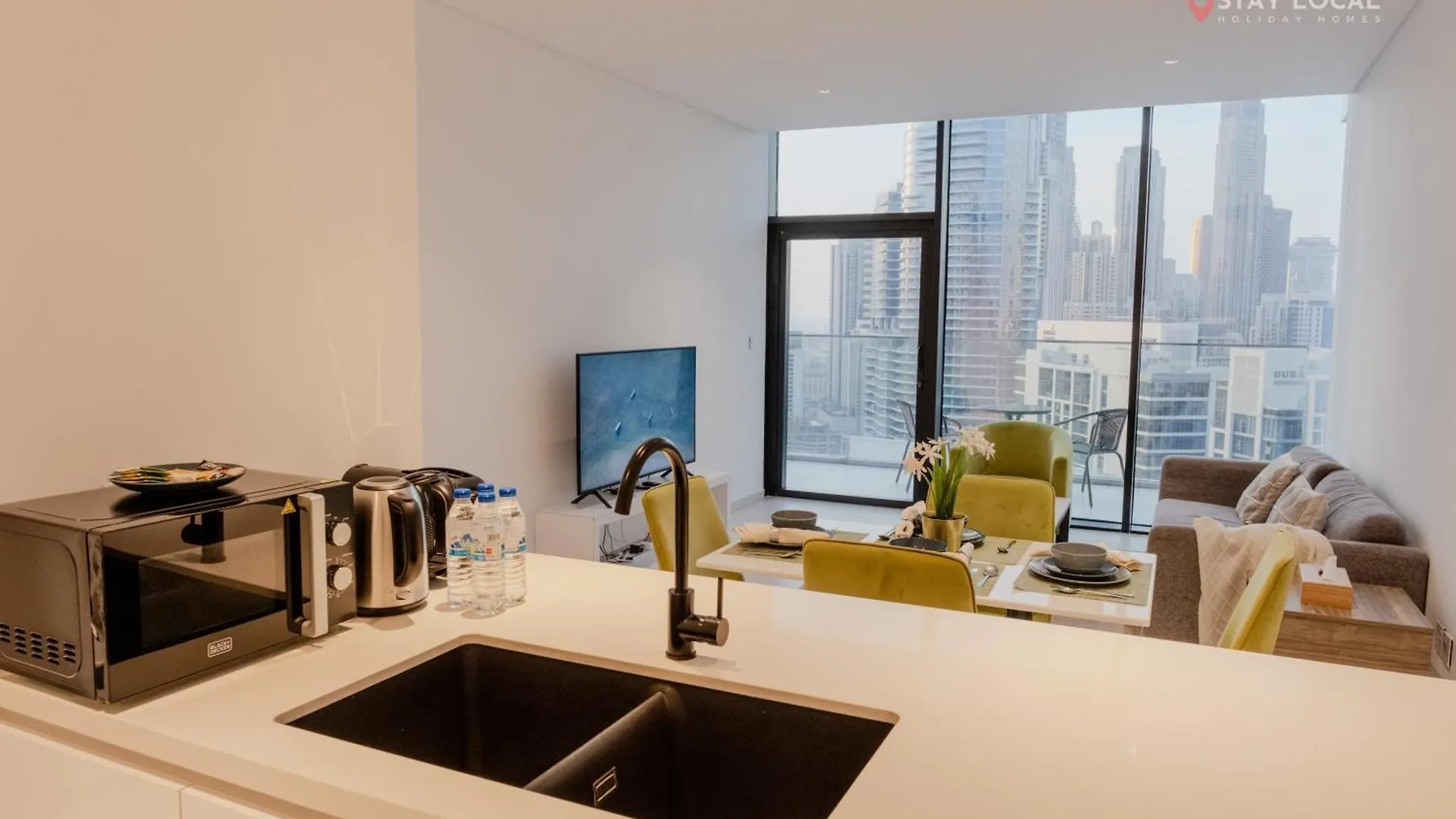 Downtown Dreams I Modern 2Br Getaway I Iconic Full Burj Khalifa Views I Near Dubai Mall